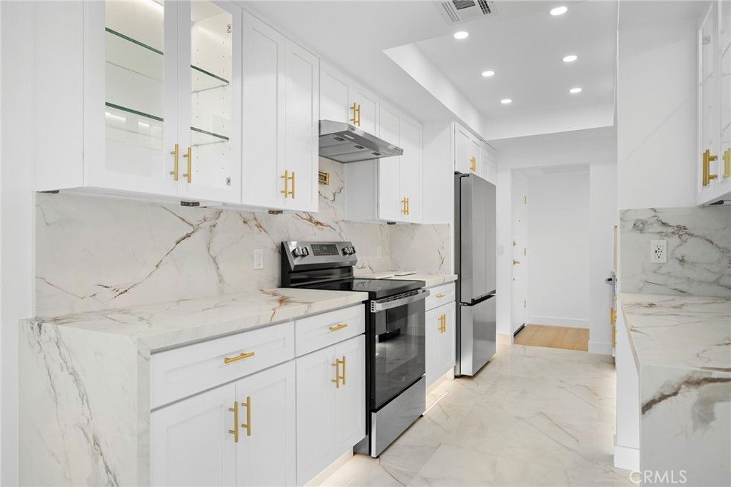 1401 Valley View Road # 329, Glendale