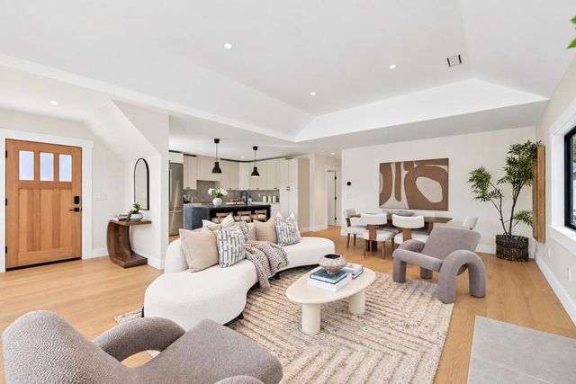 1324 Cortez Avenue, Burlingame