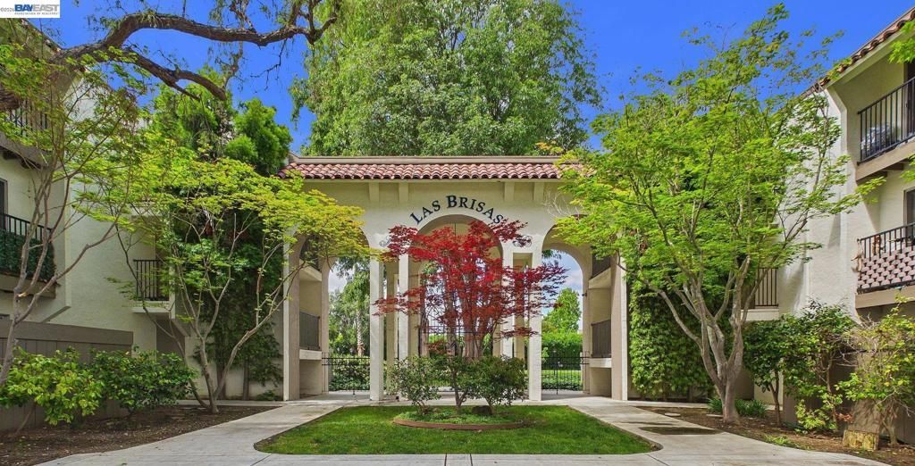 1750 Halford Ave # 211, Santa Clara