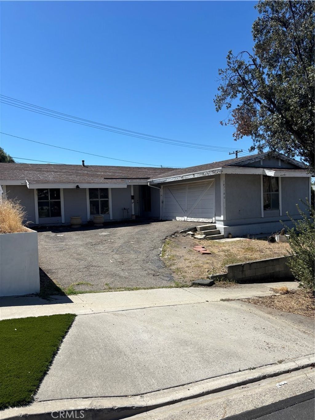 18710 Kimbrough Street, Canyon Country