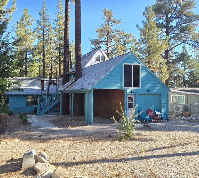 321 E Country Club, Big Bear City