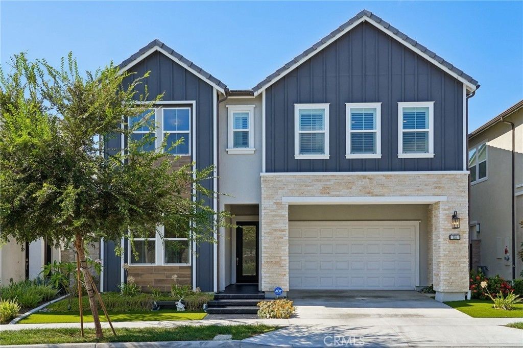 151 Mulberry, Lake Forest