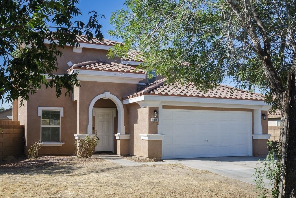 1818 Linda Vista Avenue, Lancaster