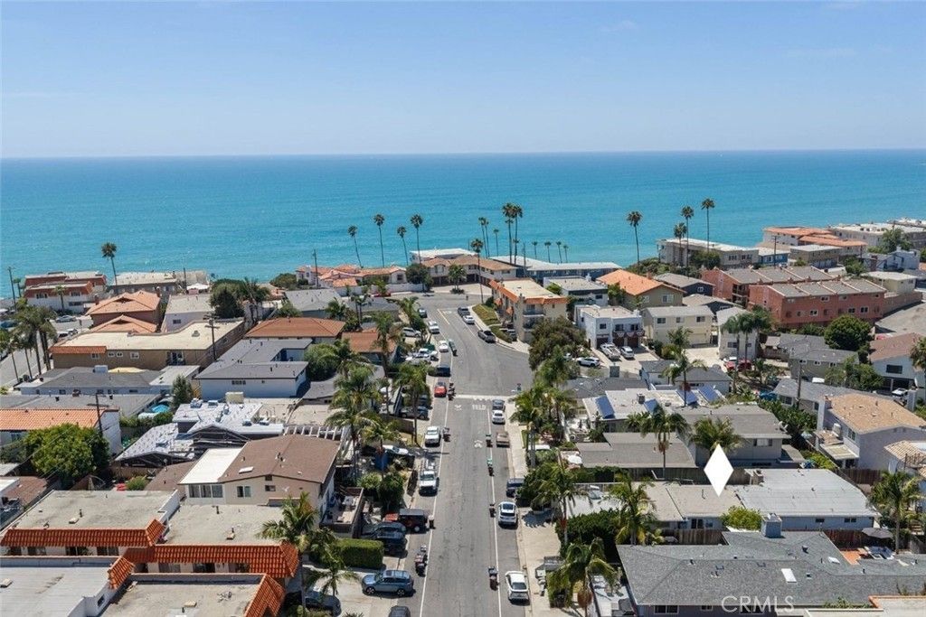 228 Avenida Pelayo, San Clemente
