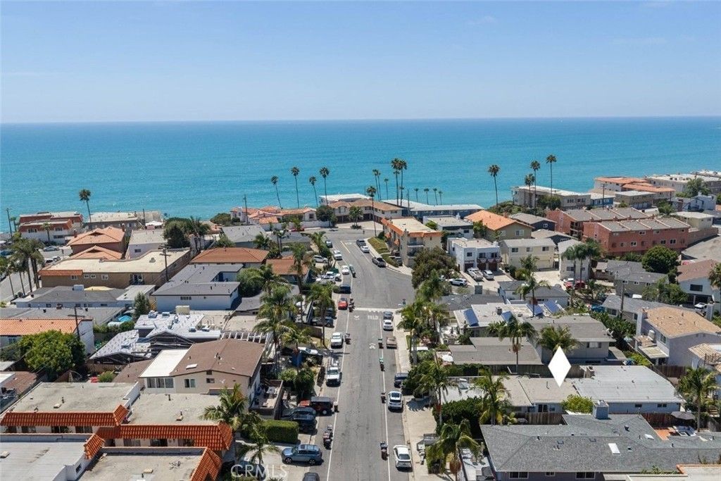 228 Avenida Pelayo, San Clemente