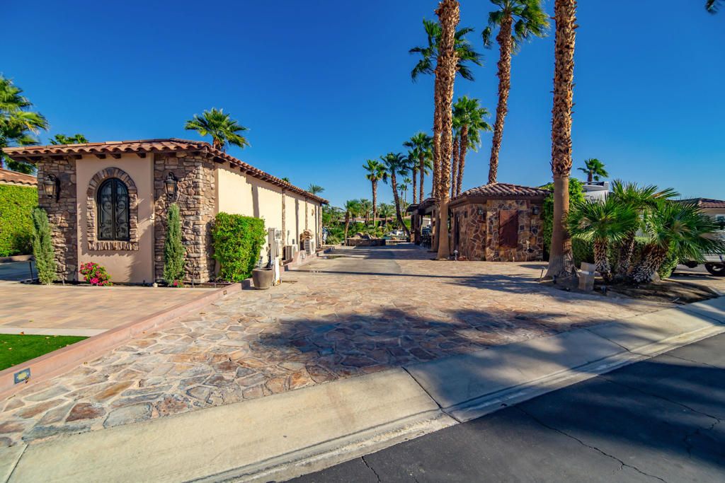 80501 Avenue 48 # 230, Indio