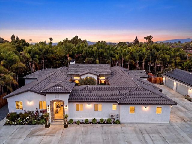 50 F, Chula Vista