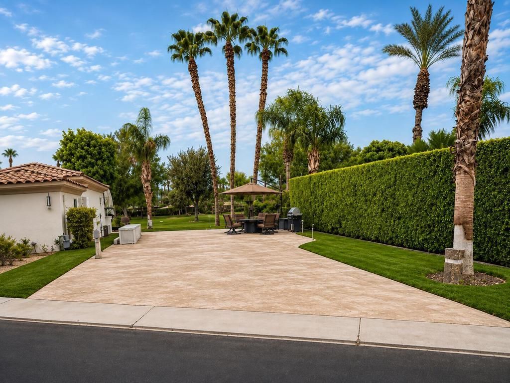 80501 Avenue 48 # 113, Indio