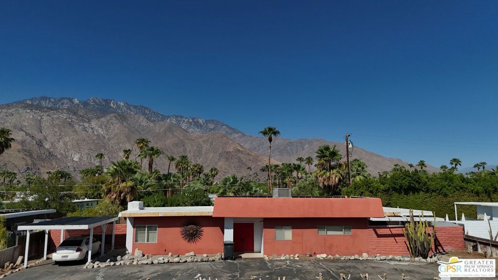 1163 N Calle Marcus, Palm Springs