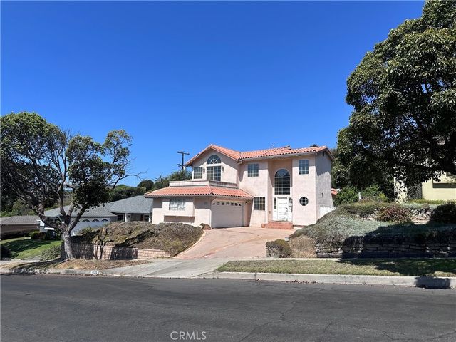 13215 Dewey Street, Los Angeles