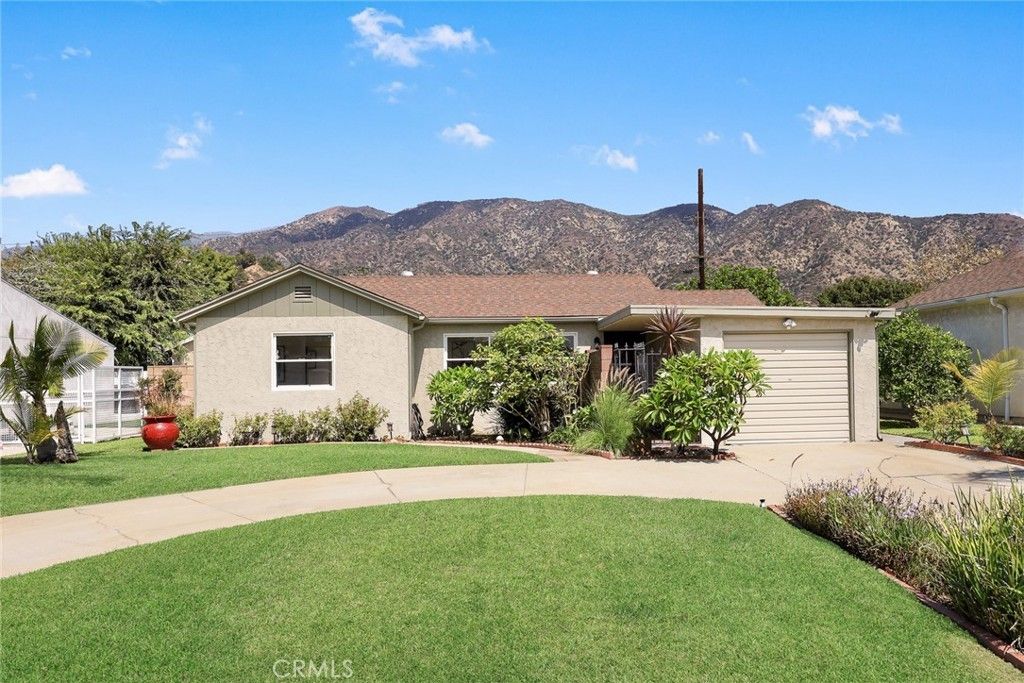 2341 Bashor Street, Duarte