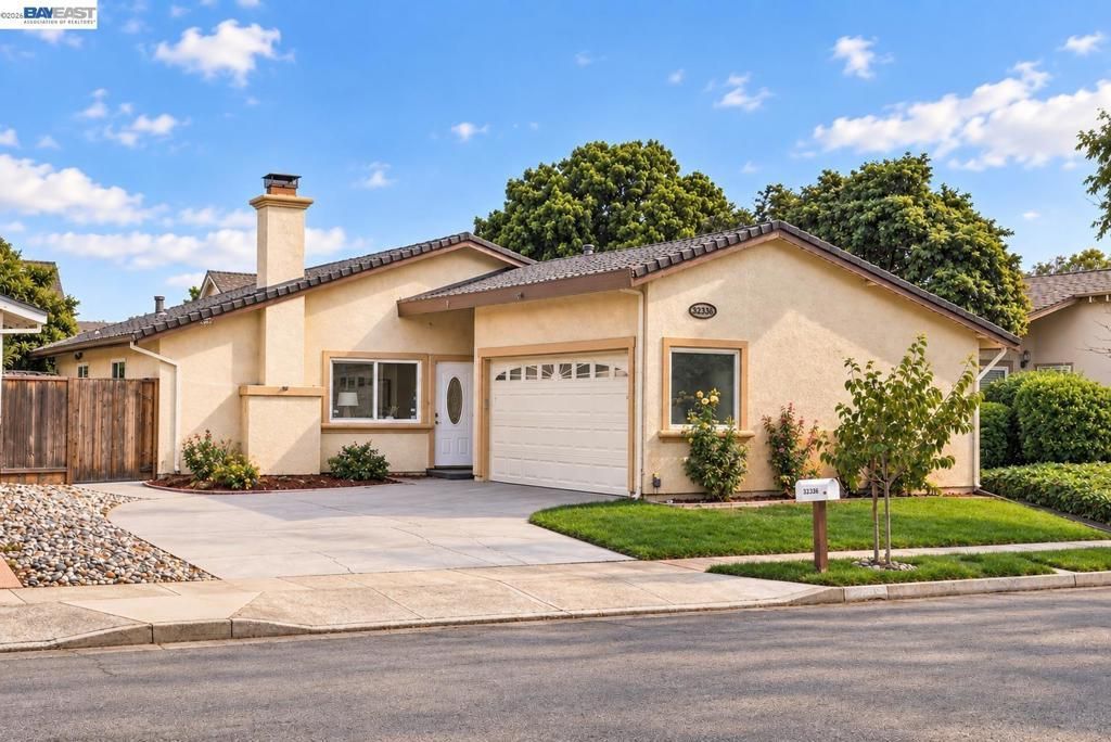 32536 Lake Barlee Ln, Fremont