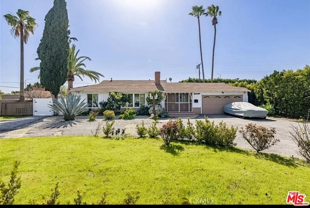 5805 Bucknell Avenue, Los Angeles