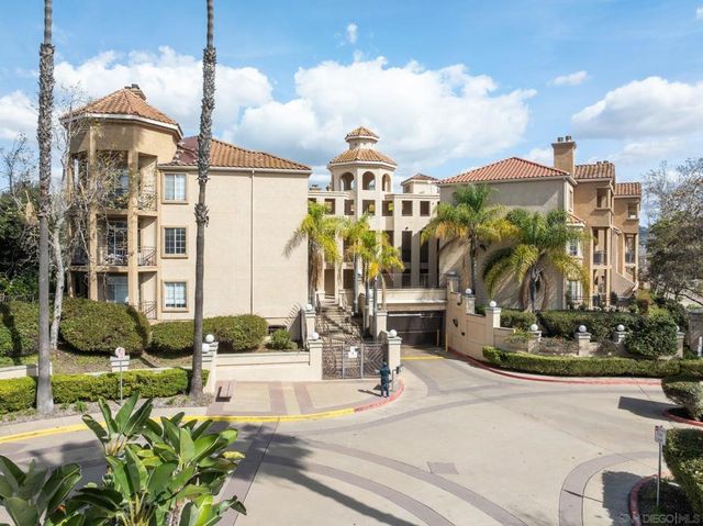 580 Camino De La Reina # 321, San Diego