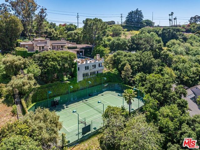 14701 Mulholland Drive, Los Angeles