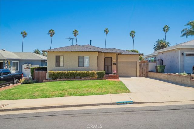 3424 S Denison, San Pedro