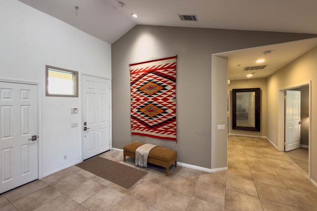 222 Canyon Circle N # 5, Palm Springs