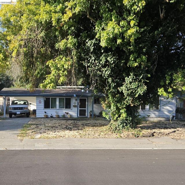 2125 Huron Dr, Concord