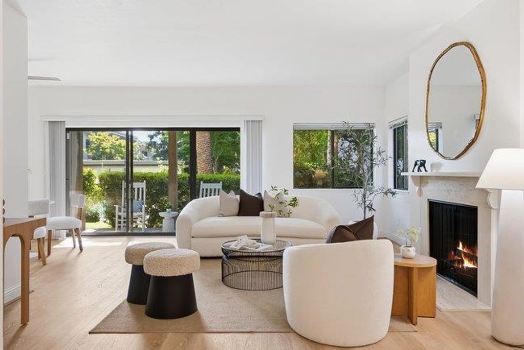 1286 Woodside Road, Redwood City