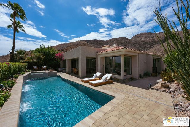 39 Mirage Cove Drive, Rancho Mirage
