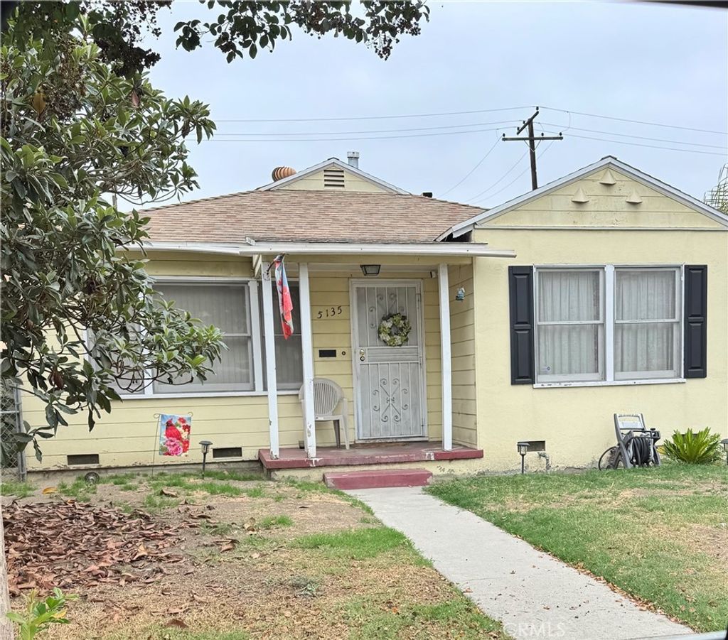 5135 Lindsey, Pico Rivera