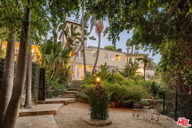 1454 Blueridge Drive, Los Angeles