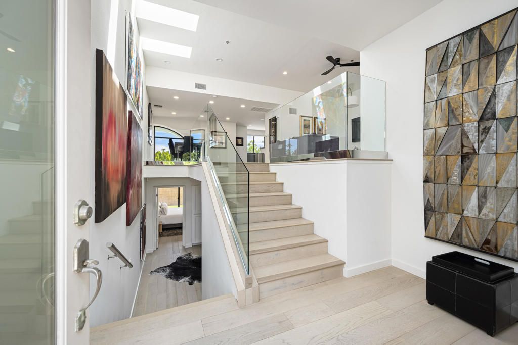 100 E Stevens Road # 513, Palm Springs