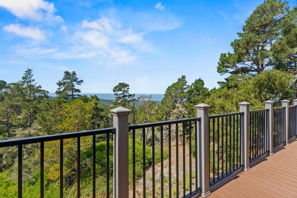 250 Forest Ridge Road # 42, Monterey