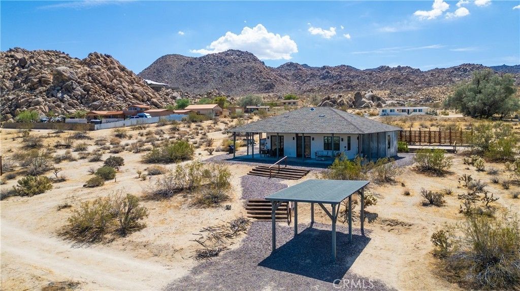 7285 Mount Lassen, Joshua Tree