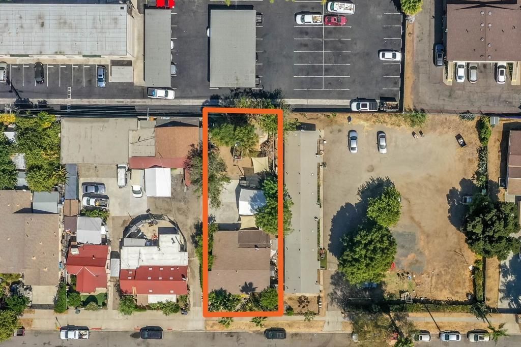 350 E Pennsylvania, Escondido