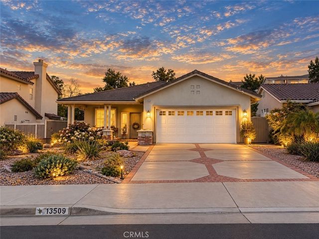 13509 Fairfield, Corona