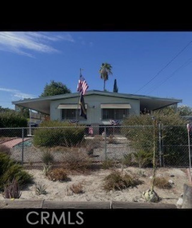 45374 Beard, Hemet