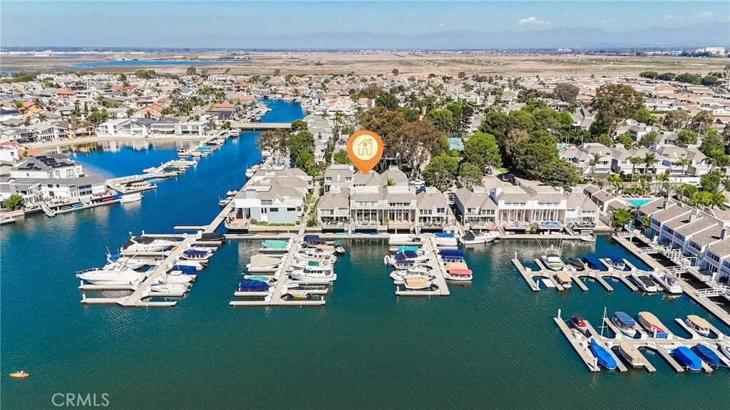 16433 Wimbledon, Huntington Beach