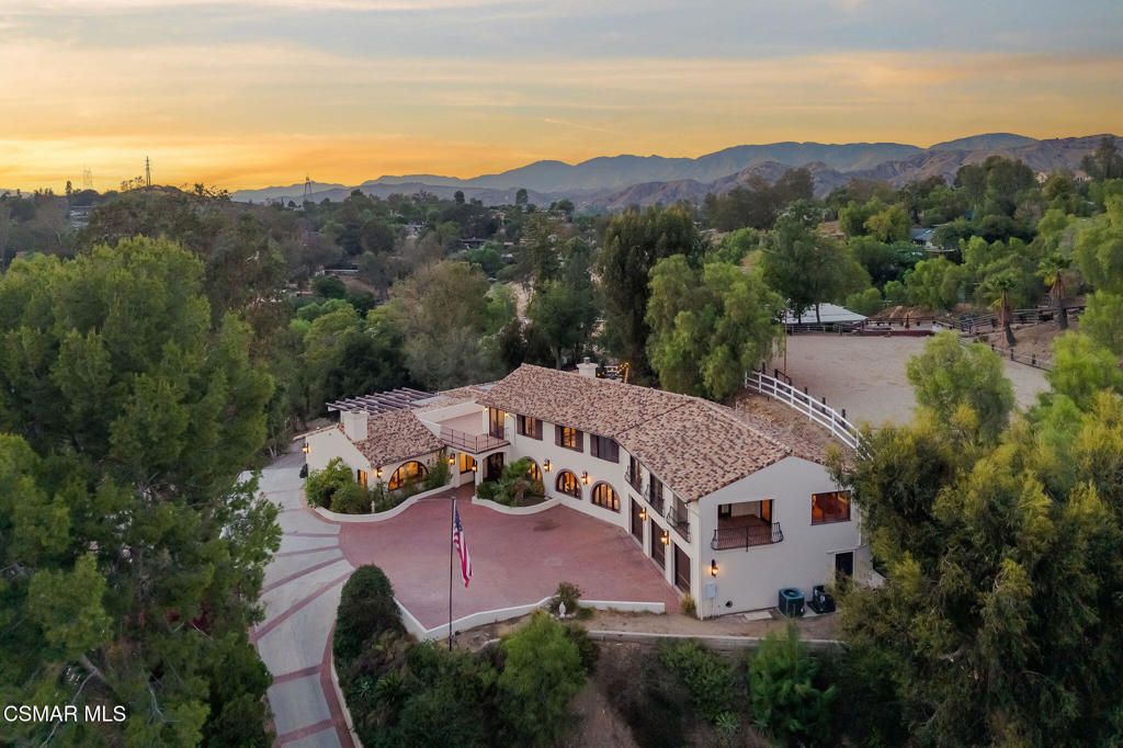 10165 La Canada Way, Shadow Hills