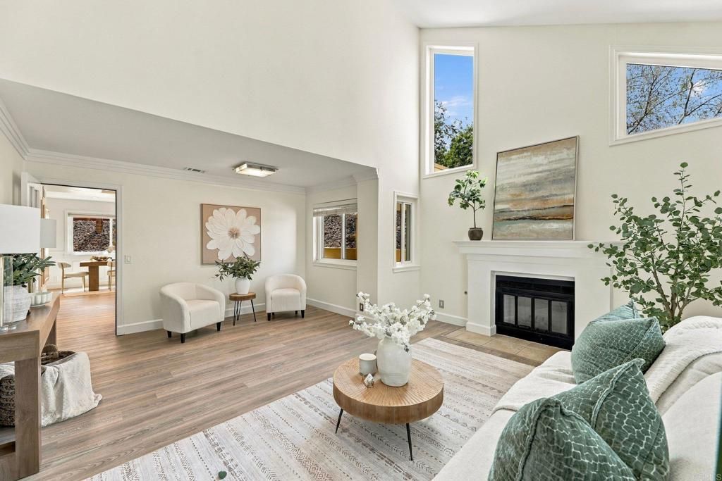809 Sol Vista, Escondido