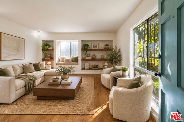 5641 Clemson Street, Los Angeles