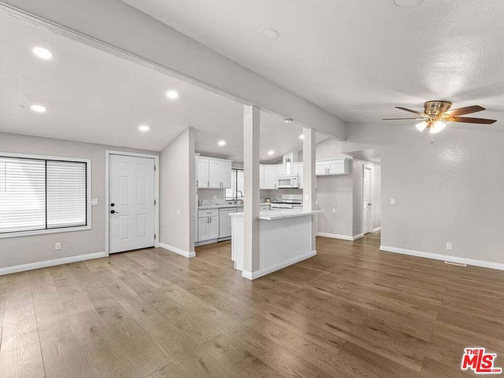 257 Las Brisas Circle, Pomona