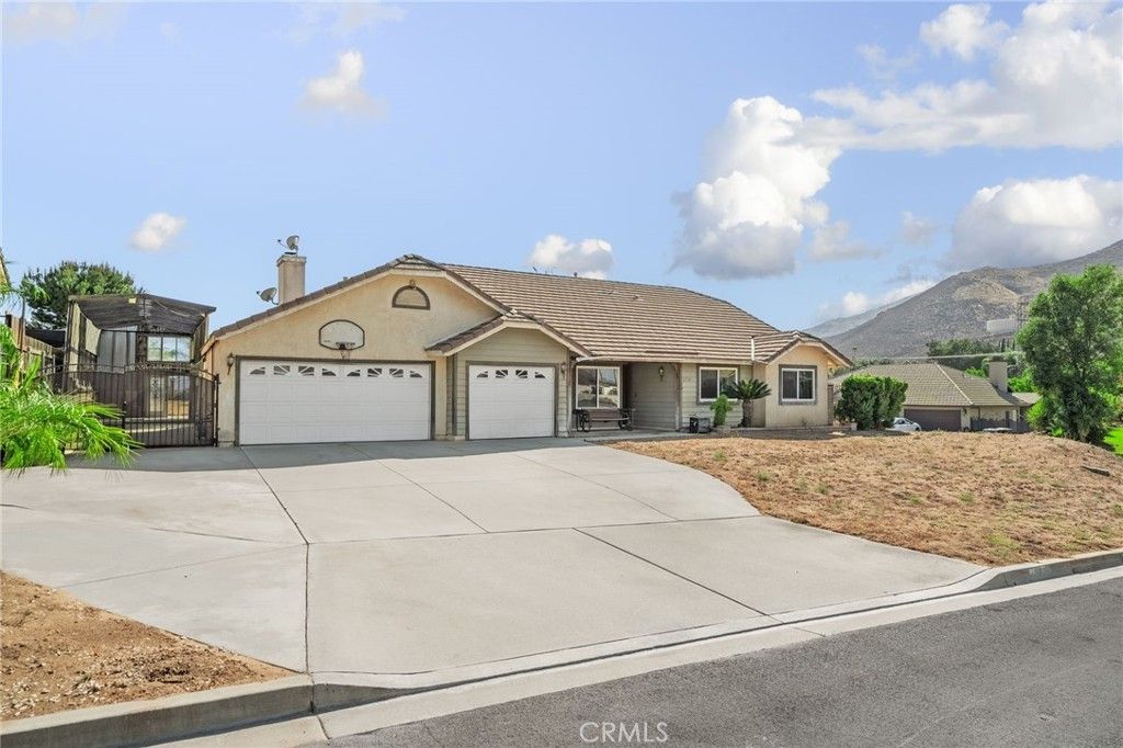 6736 Brenton Street, Jurupa Valley