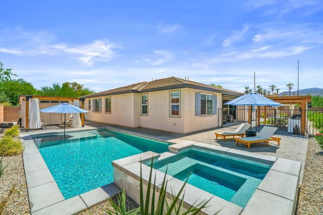 57895 Pasatiempo Court, La Quinta