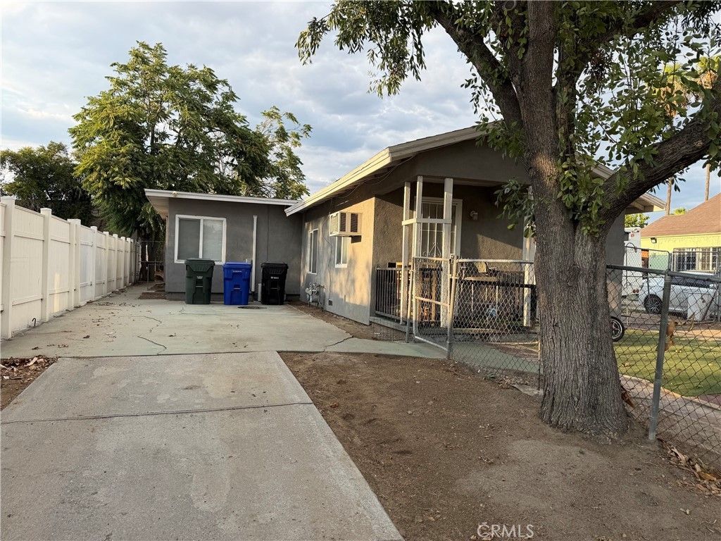 114 E Court, San Bernardino