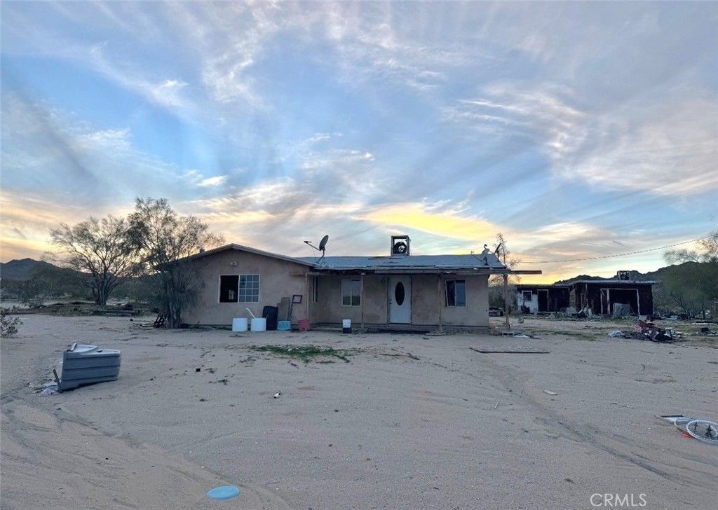3122 Dusty Mile, Landers