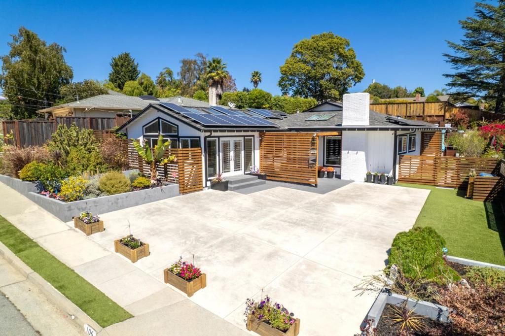 106 Corinne Avenue, Santa Cruz