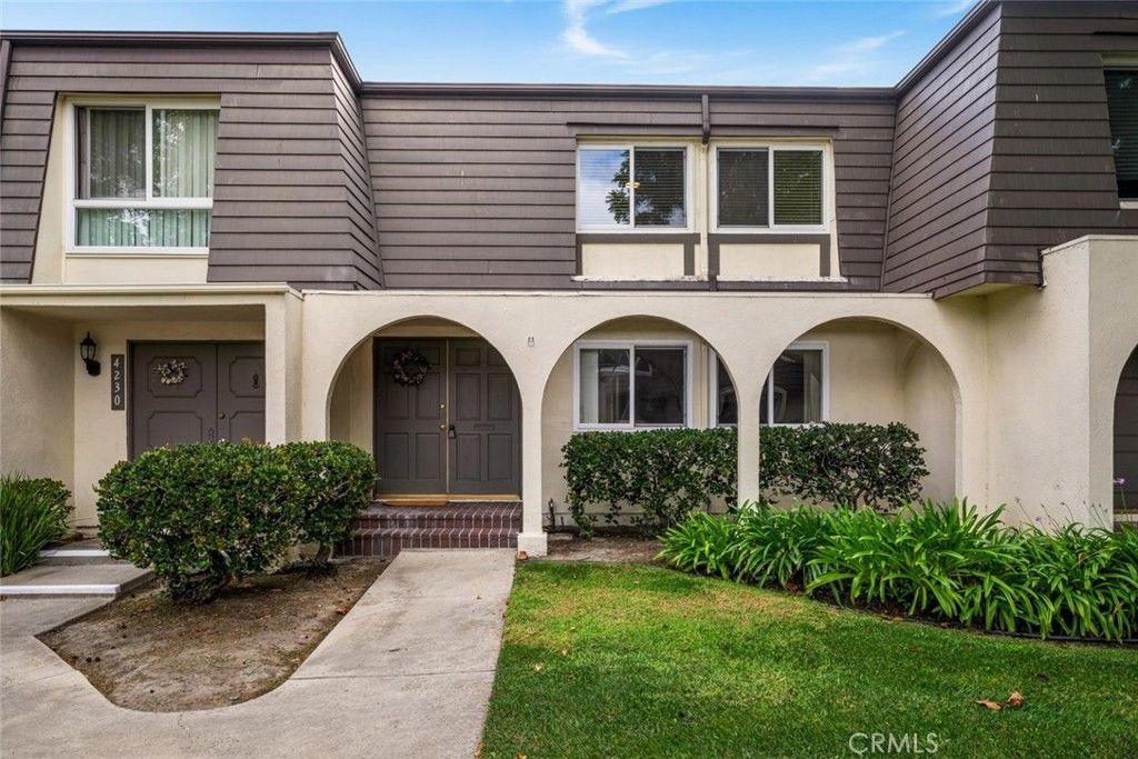 4228 Paseo De Oro, Cypress