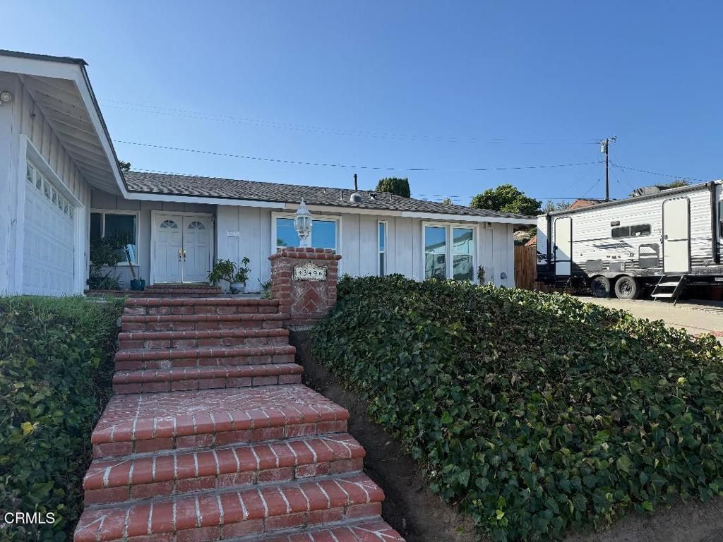 349 Calle Larios, Camarillo