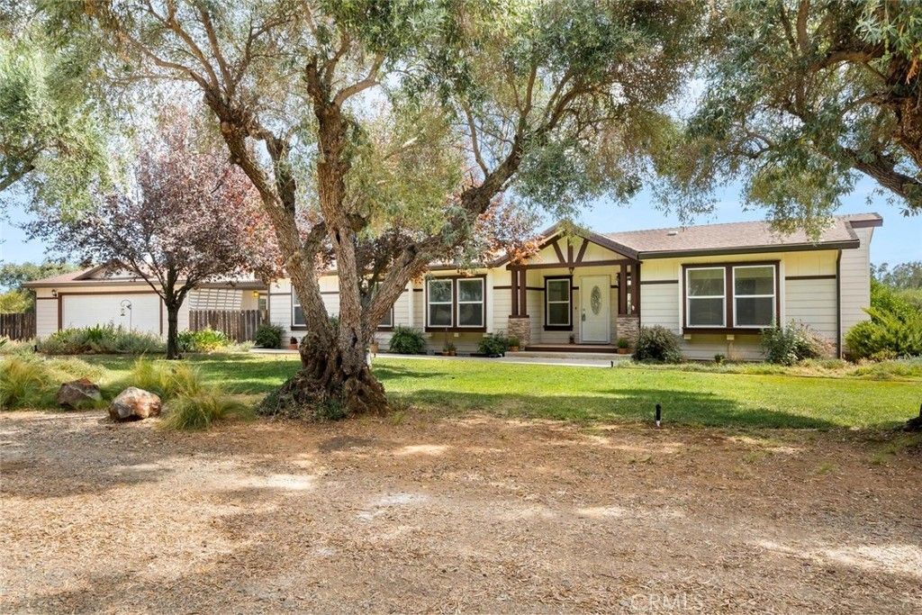 23551 Carona Avenue, Corning