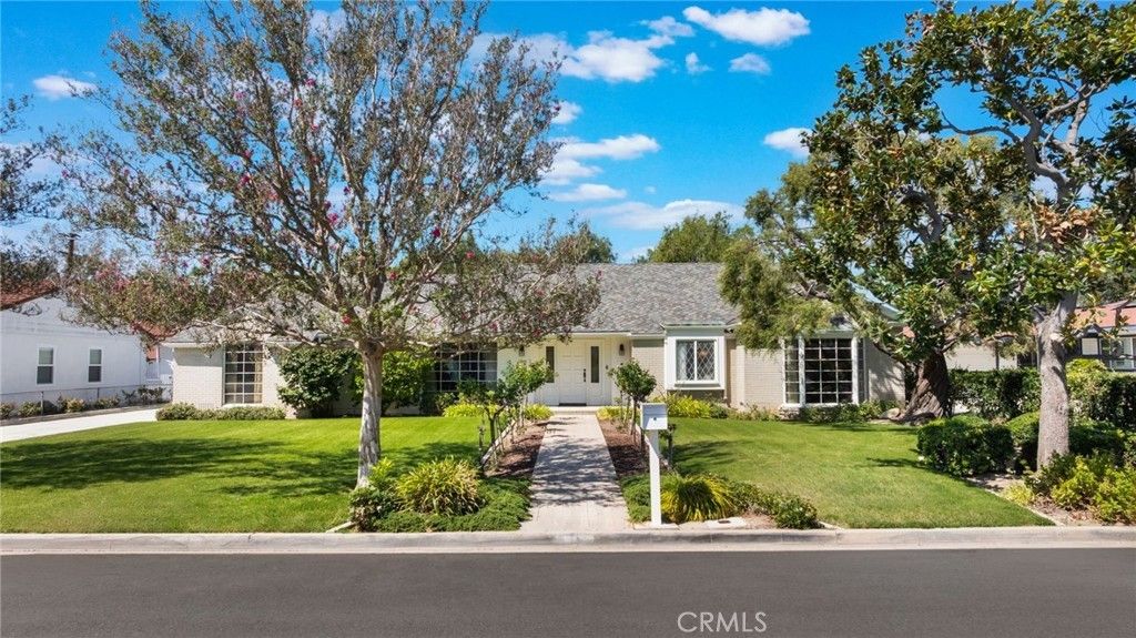880 S Woodbury Drive, Orange