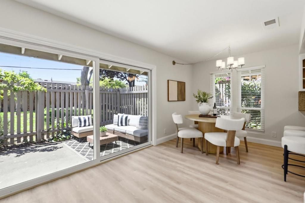 21068 White Fir Court, Cupertino