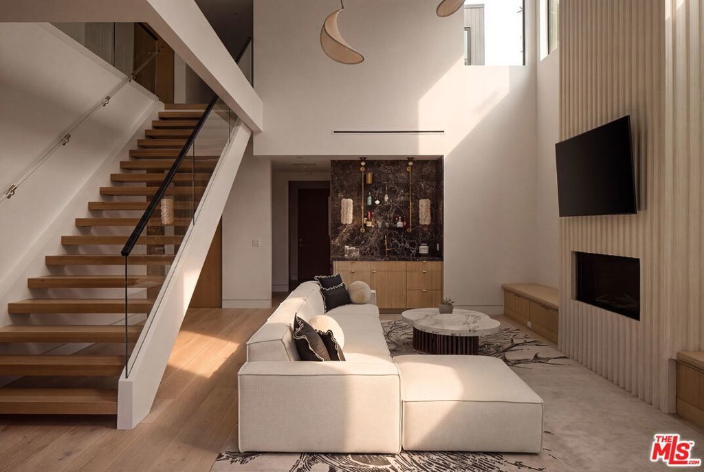738 Palms Boulevard, Venice