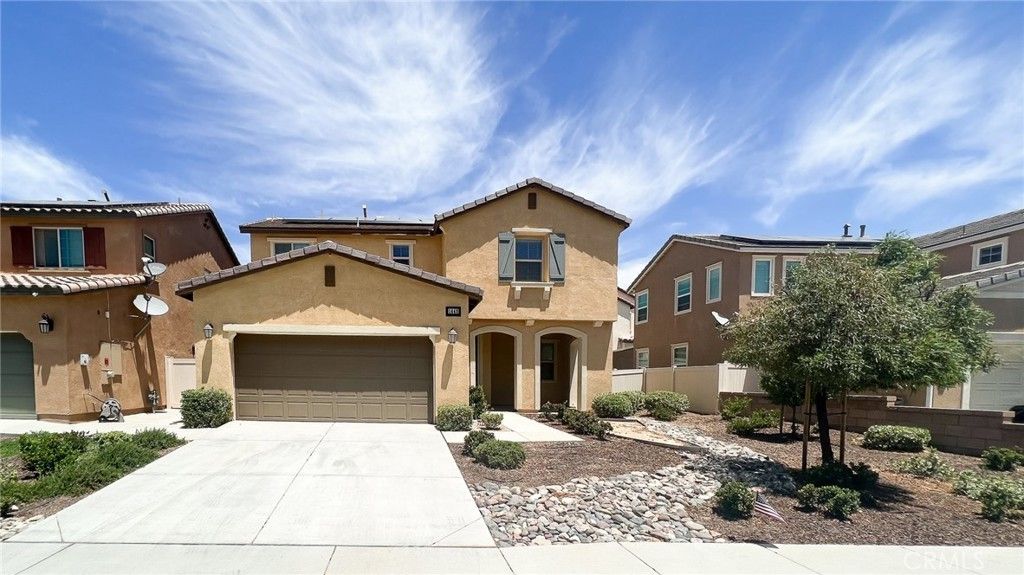 1440 Black Diamond, Beaumont