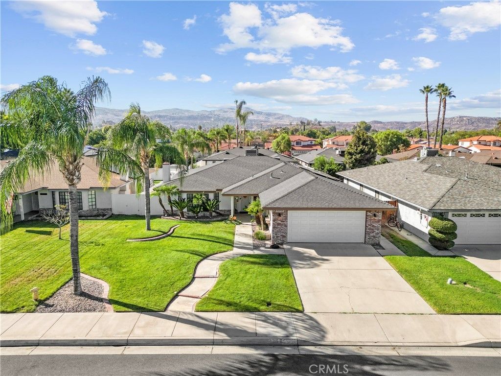 42095 Acacia Avenue, Hemet